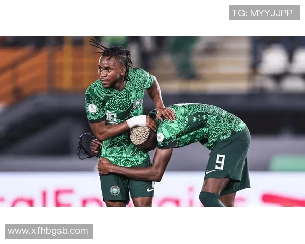 最贱足球星荒唐行为曝光引热议球迷怒斥偶像光环彻底破碎