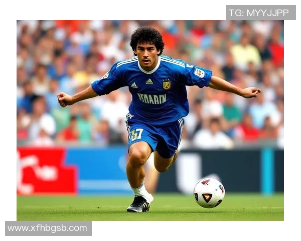 绿茵场上的传奇风采 足球巨星背后的成长与荣耀